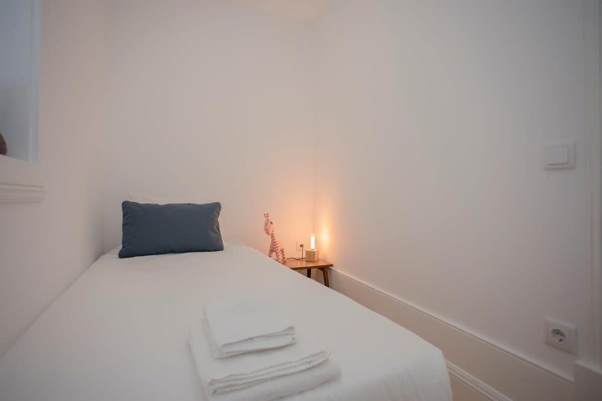 Liiiving In Porto - Clerigos Terrace Apartment מראה חיצוני תמונה